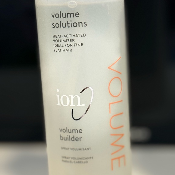 💇🏻♀️💋 VOLUME + MOISTURE + REPAIR HAIRCARE BUNDLE 💋💇🏻♀️ - Picture 4 of 4